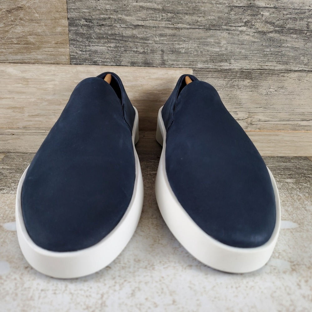 Wolf & Shepherd Cruise Womens Shoes Sz 7 Navy Brilliant White Suede Slip-On - Picture 2 of 10